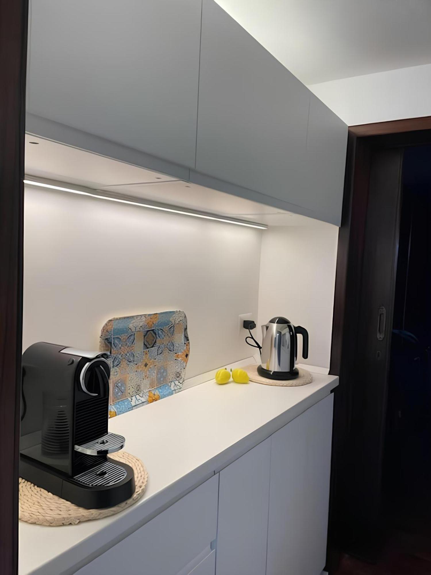 Mikka Studios: Luxury Apartment Bari Eksteriør bilde